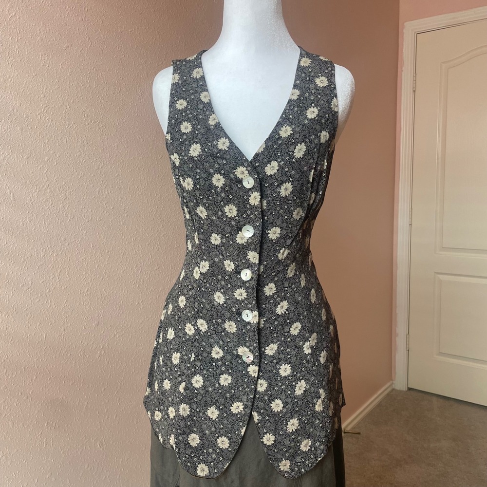 Vintage 80s Maximal Floral Long Line Vest‎ Blouse